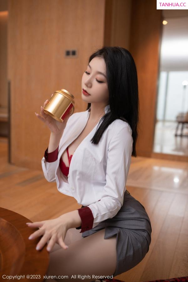 安然Maleah  [XiuRen]高清写真图 2023.01.17 No.6148 安然anran 制服美腿第34张图片